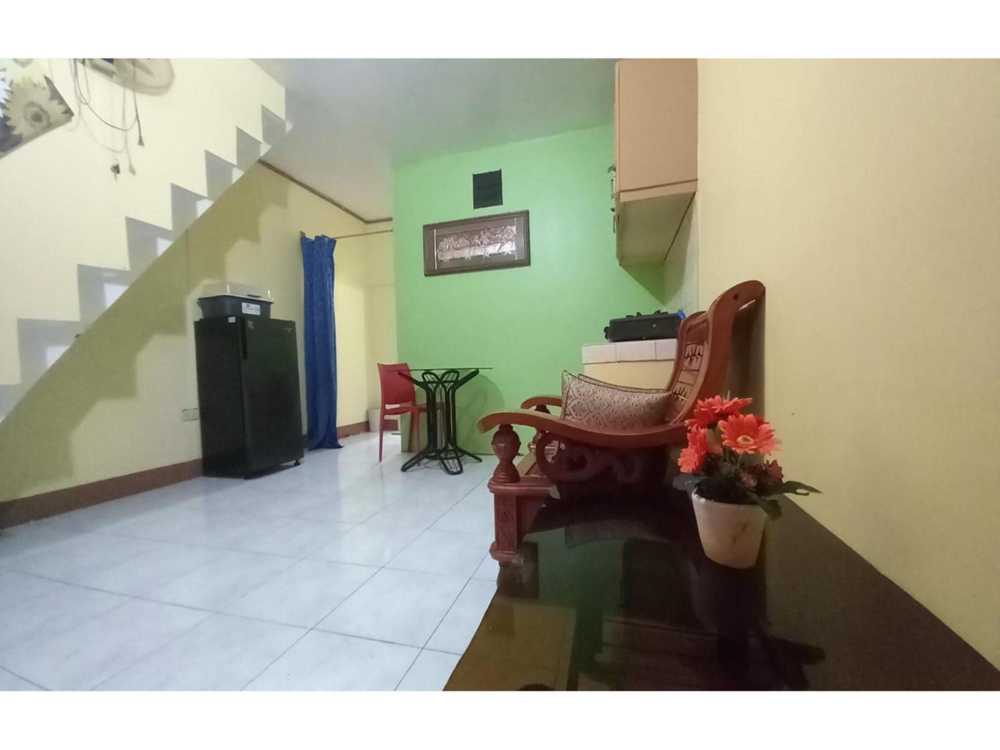 Oyo 1048 Jomckayl Apartelle Naga  Luaran gambar