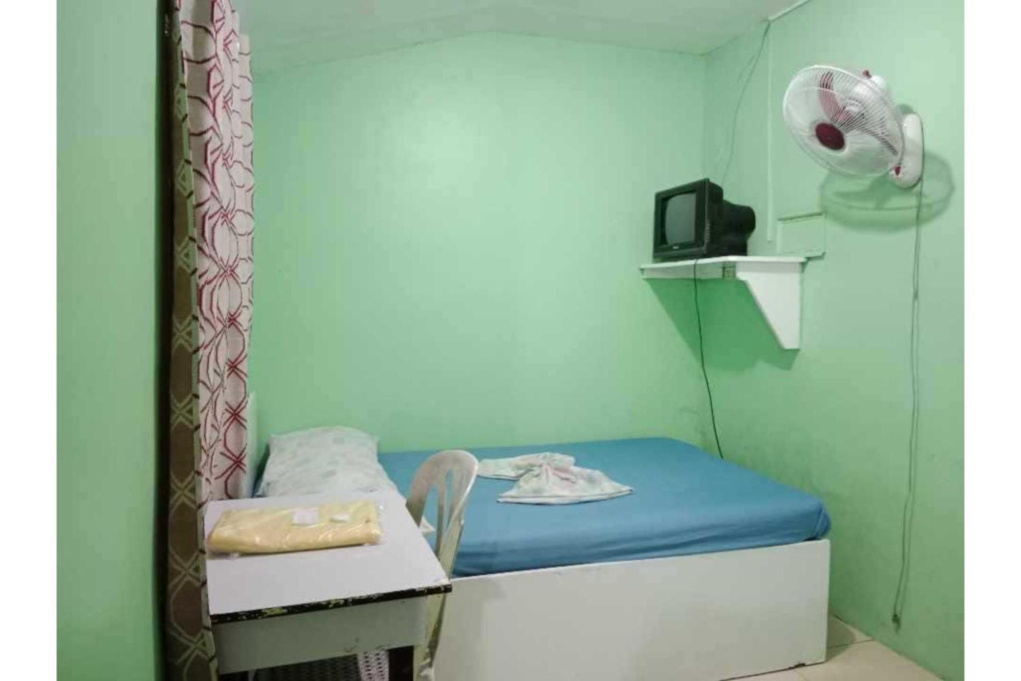Oyo 1048 Jomckayl Apartelle Naga  Luaran gambar