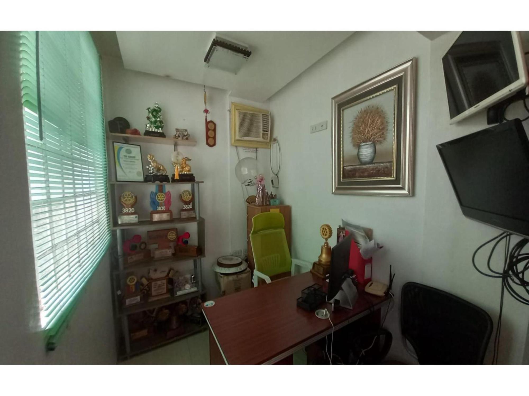 Oyo 1048 Jomckayl Apartelle Naga  Luaran gambar