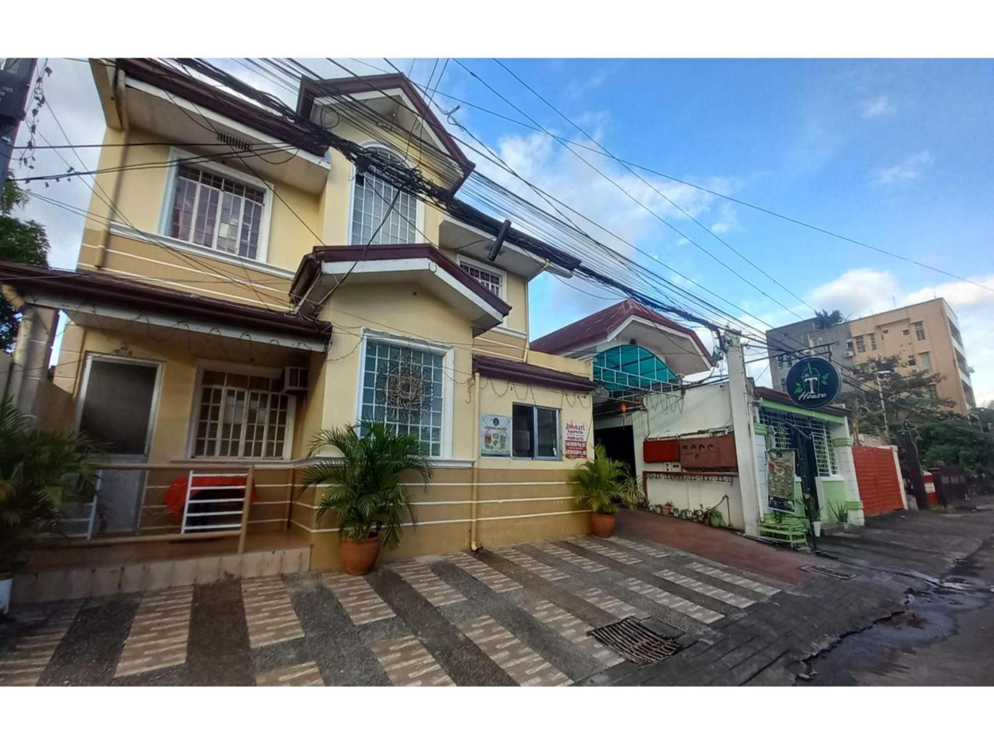 Oyo 1048 Jomckayl Apartelle Naga  Luaran gambar